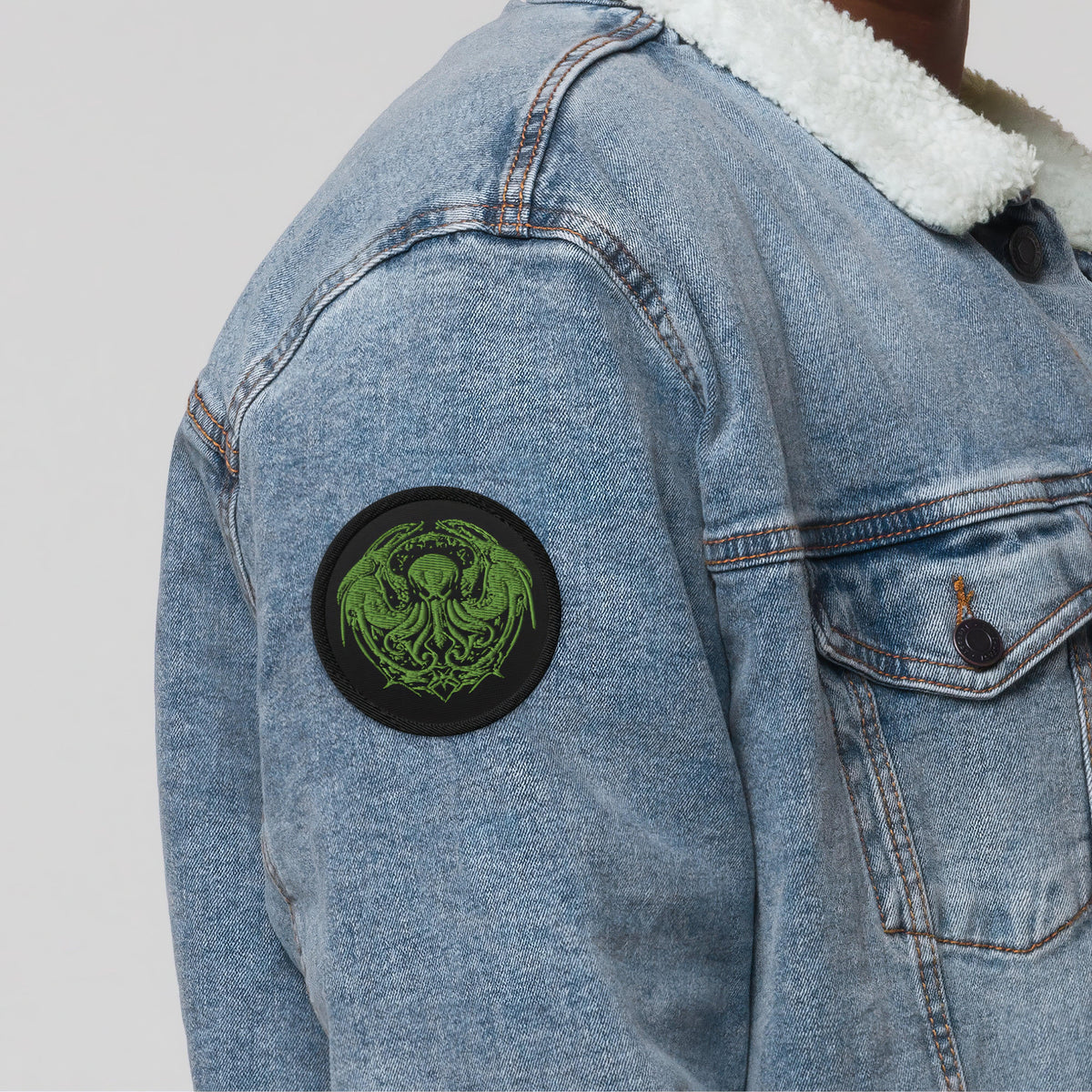 Cthulhu Calling Neo Goth Embroidered Patches - ["cosmic horror","cthulhu","dark","death","embroidered","embroidered patch","lovecraft","patch","patches","statement"] | Pale Blood Store