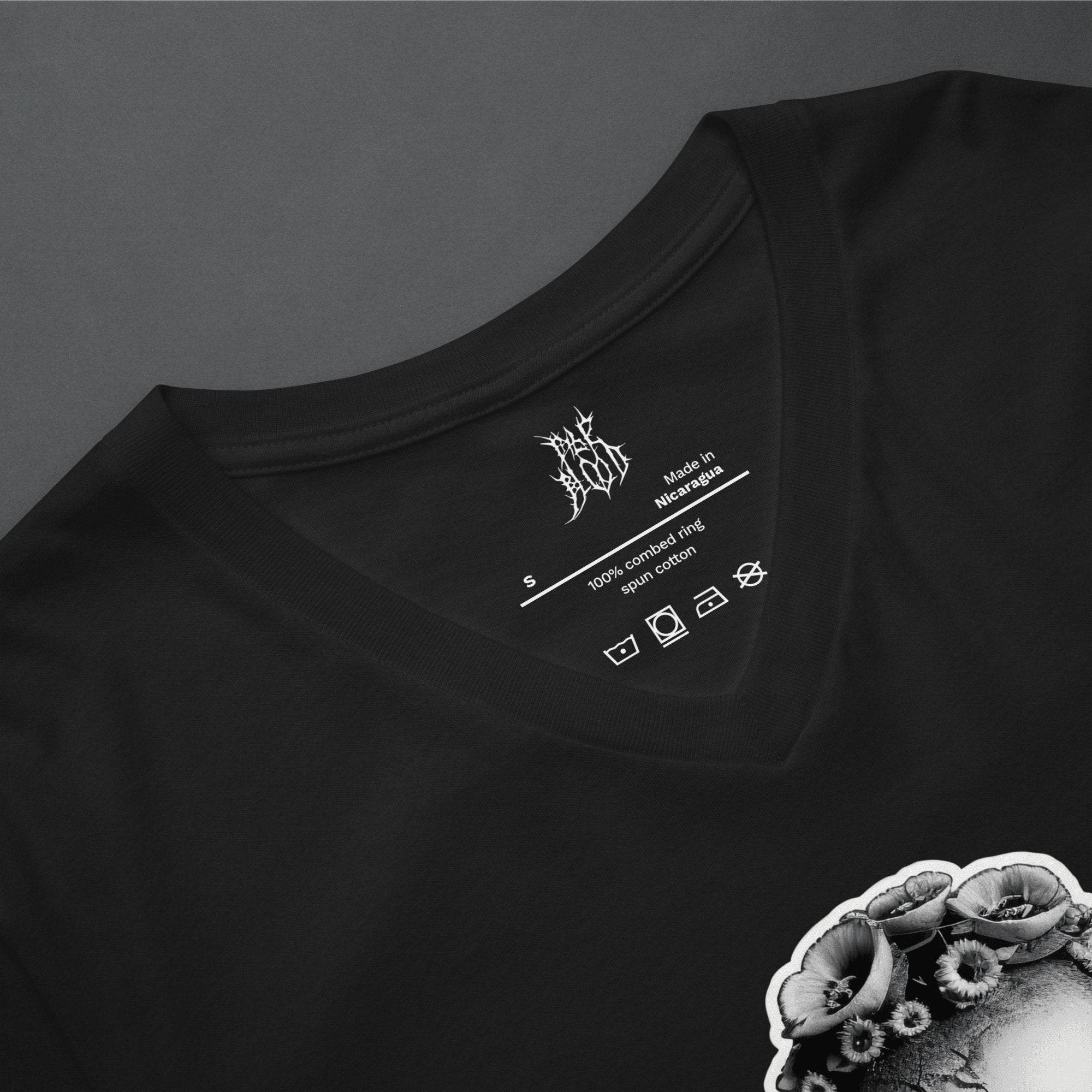 Frida Skull Minimal Goth Unisex V-Neck T-Shirt - Pale Blood Store