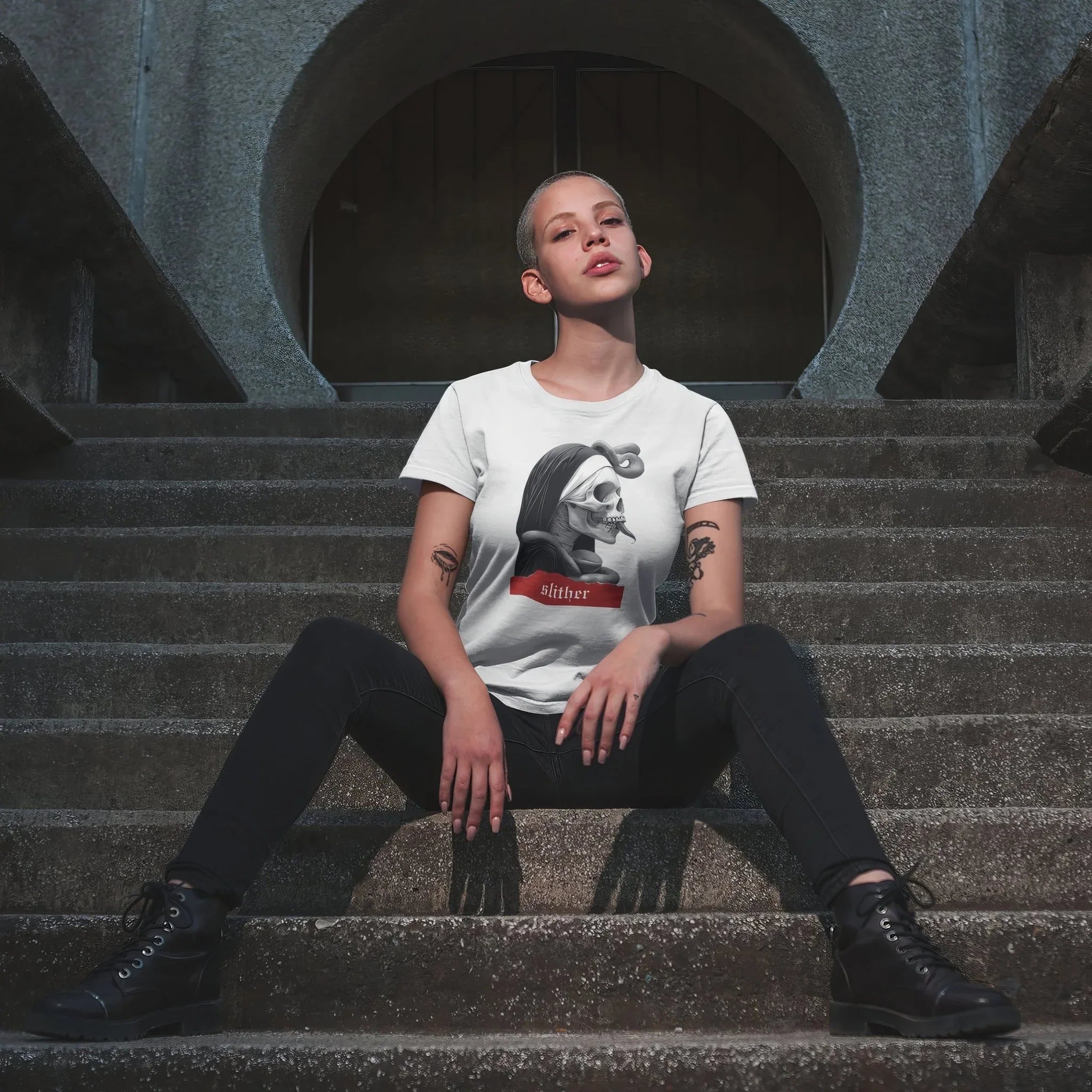 Slither Sister Black Metal Style Womens Relaxed Tee - Pale Blood Store